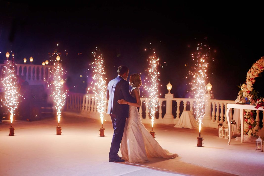 wedding indoor fireworks sparklers